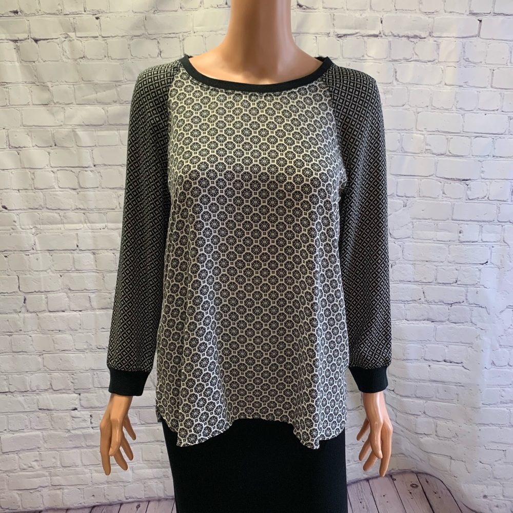 LOFT black and white pattern shirt size small boho